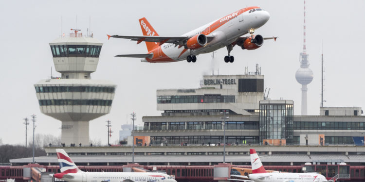 easJet, Almanya’da personel azaltacak