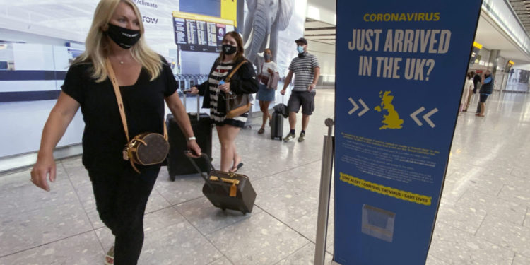 İngiliz acentelerden “Türkiye’ye karantina” tepkisi