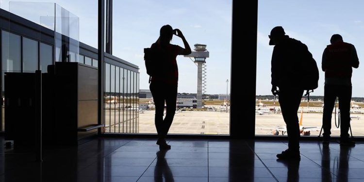 Berlin-Brandenburg Havalimanı 9 yıl gecikmeyle hizmete girdi