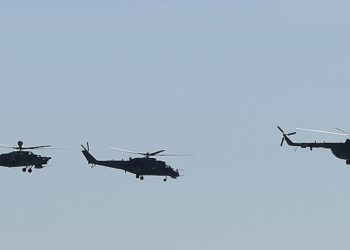 Rus Mİ-8 helikopter Japonya hava sahasını ihlal etti