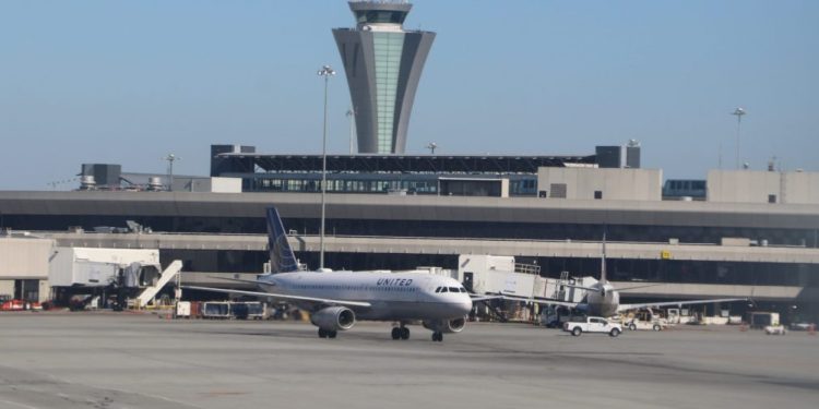 Uçak bileti fiyatı yüzde 26 düştü