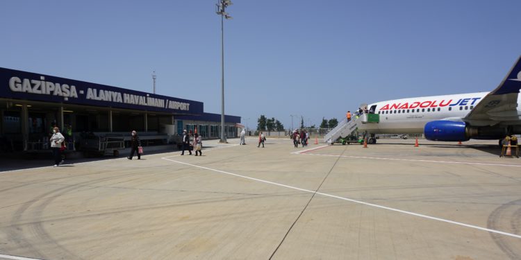 Gazipaşa-Alanya, ACI Havalimanı Sağlık Sertifikası’nı aldı