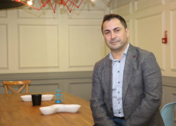 Vecihi Hürkuş’un romanını Airport’ta anlattı