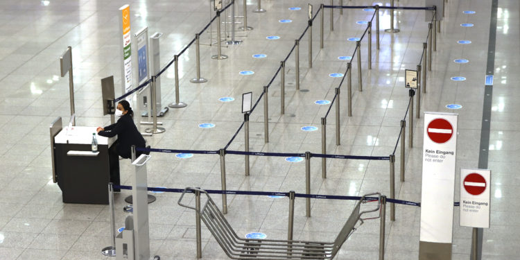 Uçak trafiği yüzde 67 ile en fazla Avrupa’da düştü