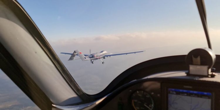 SATCOM entegreli Bayraktar TB2 gökyüzünde