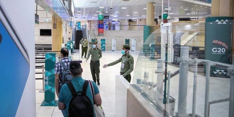 Suudi Arabistan uçuş yasağını kaldırıyor