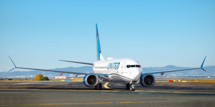 Boeing şubat rakamlarında Airbus’ı geçti