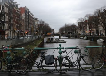 AB ülkelerinde turizm Kovid-19’dan sert etkilendi