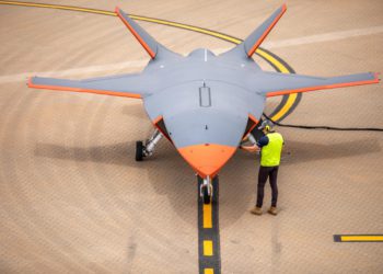 Boeing’in Loyal Wingman İHA’sı ilk uçuşunu gerçekleştirdi