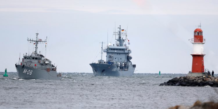 Alman savaş gemilerinin Rus GPS kullandığı iddia edildi