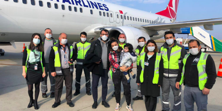 SMA hastası Demir Ali ABD’deki başarılı tedavisinin ardından yurda döndü