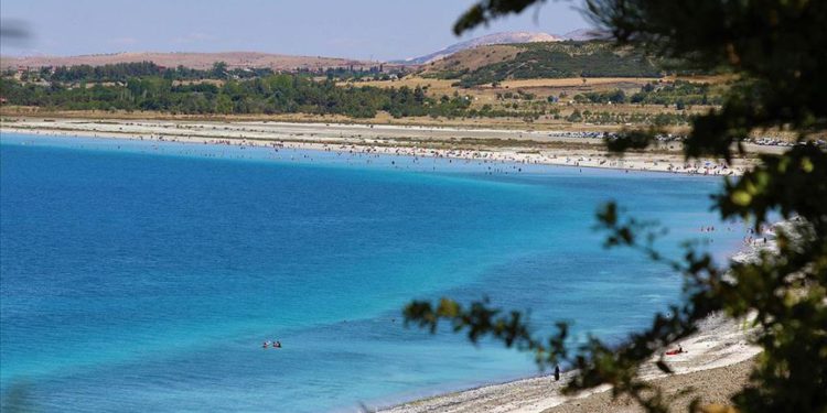 Salda Gölü’nün UNESCO Listesi’ne alınması için çalışma başlatıldı