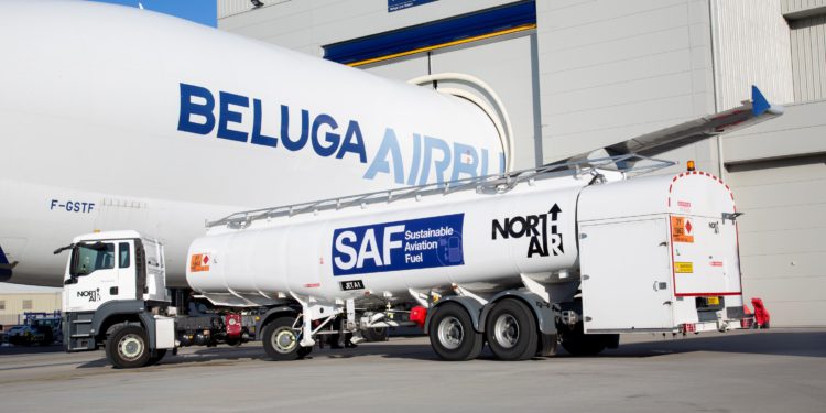 Beluga, sürdürülebilir havacılık yakıtı ile uçuyor