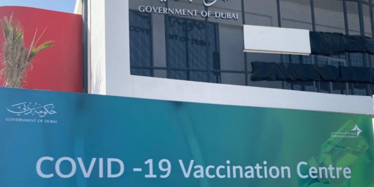 Kovid-19 aşı programında Dubai başarısı