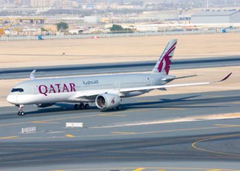 Qatar Airways, ilk tam aşılı uçuşunu yaptı