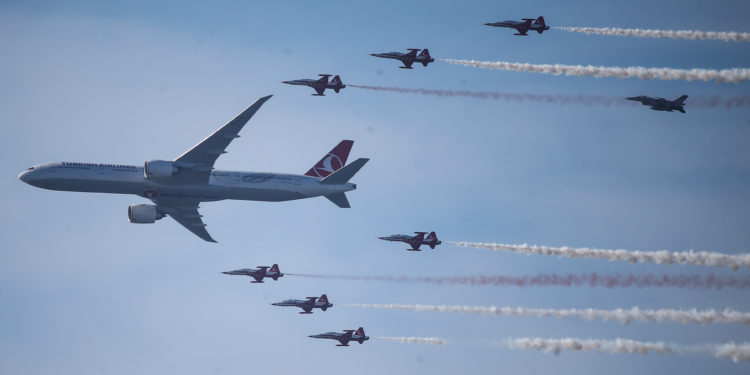 THY’den şehit pilot için başsağlığı mesajı