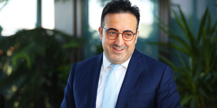 İlker Aycı: Bayrağımızı ilk günkü heyecanla taşıyoruz