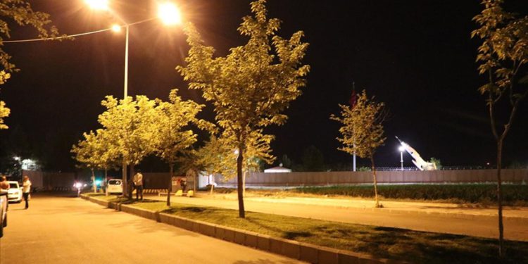 Batman’daki askeri tesise maket uçakla saldırı girişimi