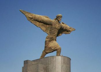 Havacılığın öncüsü Abbas Kasım İbn-i Firnas (810-888)