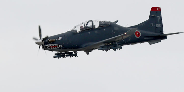 HÜRKUŞ HYEU gökyüzüne damga vurgu