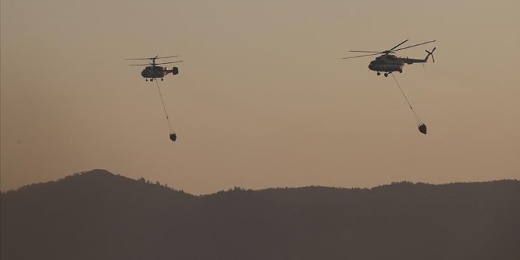 Orman yangınlarına havadan müdahale yeniden başladı