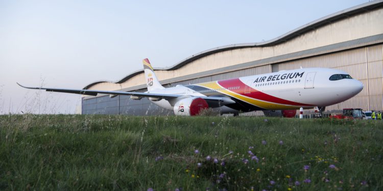Air Belgium’un ilk A330neo’su boyamadan çıktı