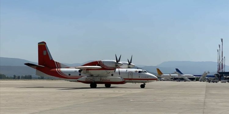 Ukrayna, Türkiye’deki orman yangınlarına desteğini sürdürüyor