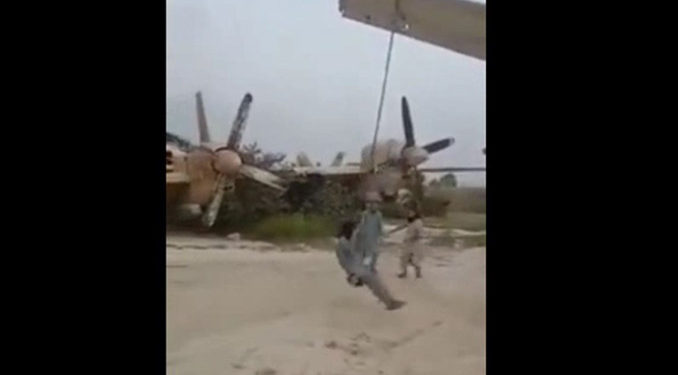 Çin, ABD’yi tiye aldı: Taliban, uçakları oyuncağa çevirdi