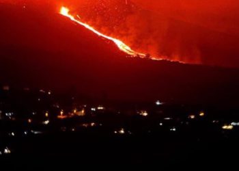 La Palma’da uçuşlar durduruldu
