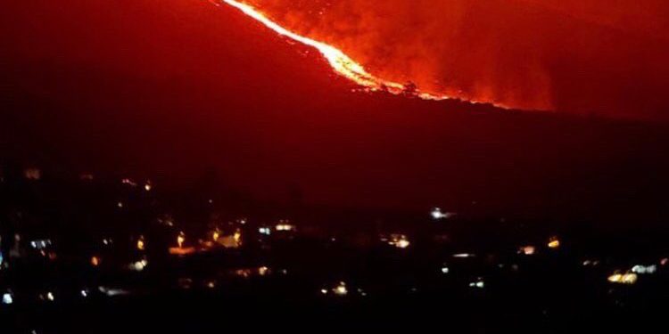La Palma’da uçuşlar durduruldu