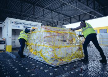 DHL 1 milyar doz Covid-19 aşısı teslim etti