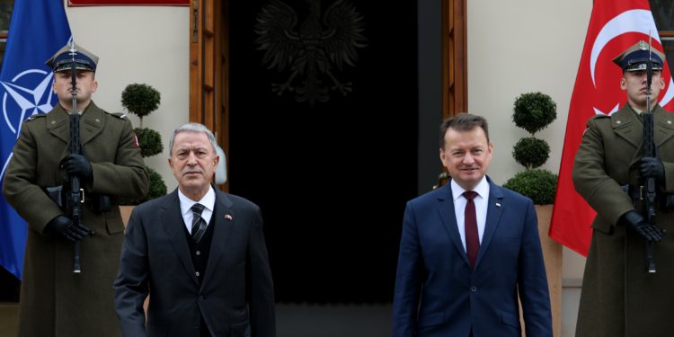 Polonya, Türkiye’den yeni silah sistemleri alacak