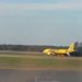 Spirit Airlines uçağı kalkışa hazırlanırken motoru alev aldı
