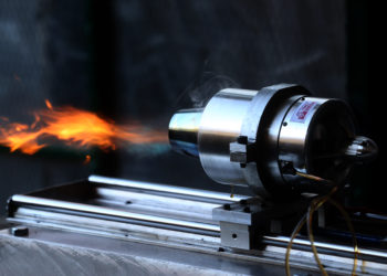 TUSAŞ’ta uçak sesiyle büyüdüler, yerli jet motoru yaptılar