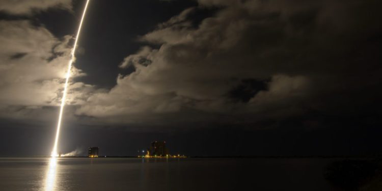 NASA, Lucy uzay aracını fırlattı