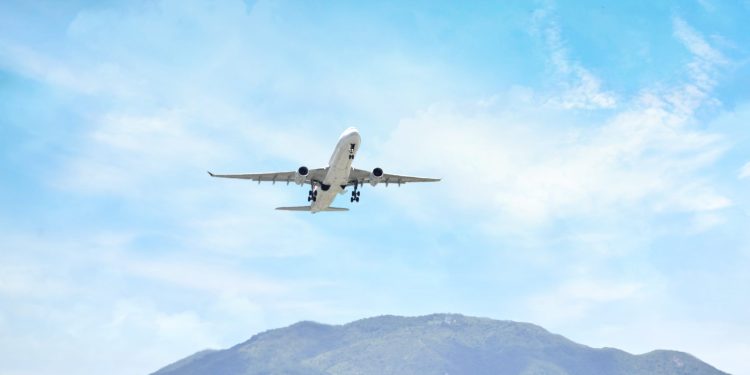 En dakik havayolları ve havalimanları kimler oldu?