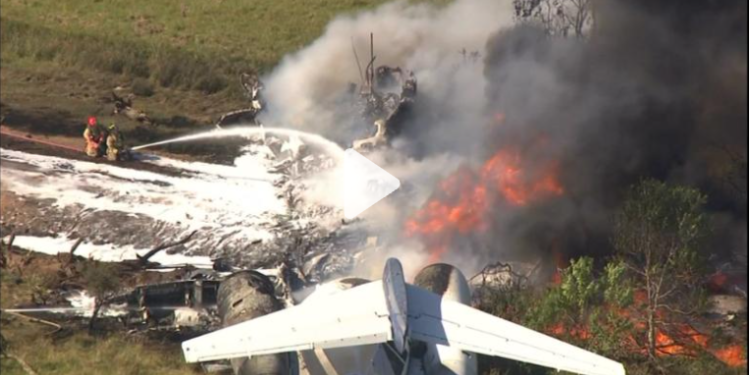 ABD’de pistten çıkıp alev alan uçaktaki 21 kişi kurtuldu