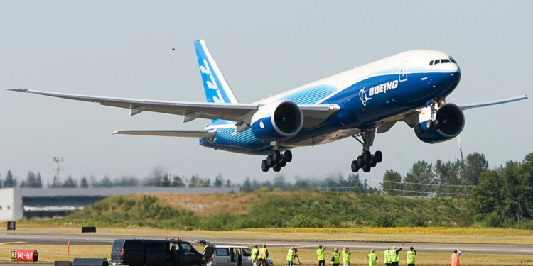 Konteyner şirketi Maersk iki adet B777F siparişi verdi