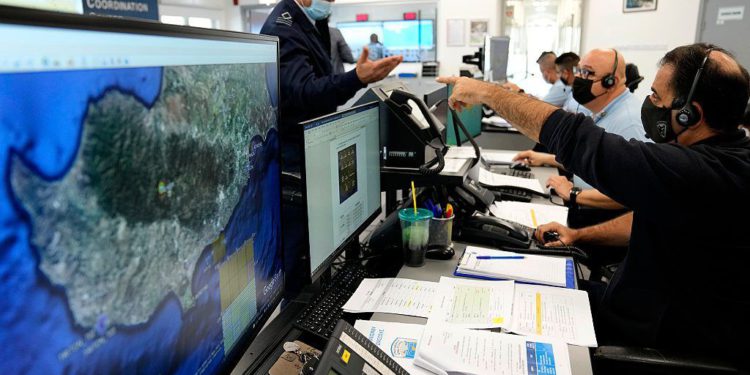 İsrail ‘Yeşil Hat’ için sistem kuracak