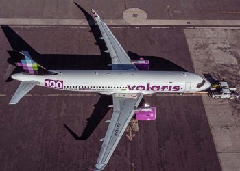 Volaris yüzüncü uçağını teslim aldı