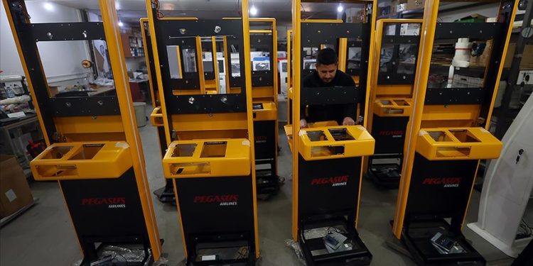 Türk firması ürettiği havalimanı yolcu sistemleriyle ihracata da kanat açtı