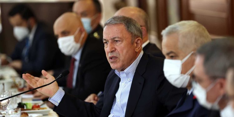 Bakan Akar açıkladı: Atak helikopteri alımında Pakistan’dan iptal yok