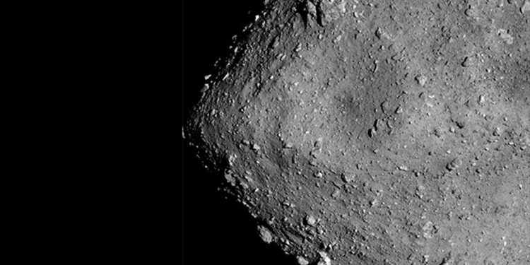 Dev asteroit Dünya’nın yakınından geçecek