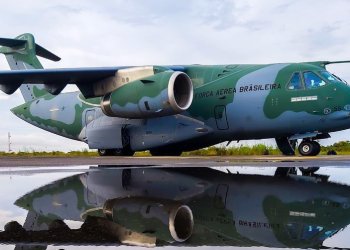 Embraer, KC-390 siparişinde indirimi onayladı