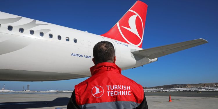 THY, ilk biyoyakıtlı uçuşunu yaptı