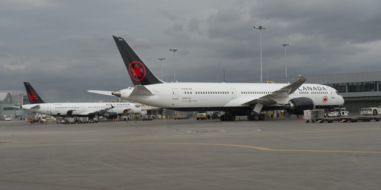 Kanada test şartını kaldırıyor