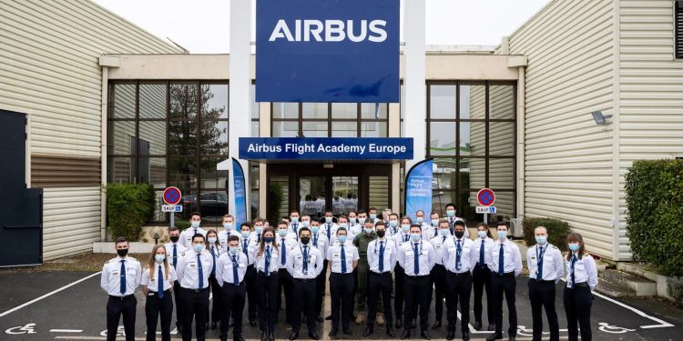 Airbus pilot eğitim kampüsünün açılışını yaptı