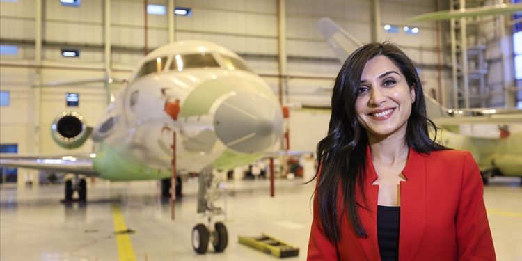 Türkiyenin ‘özel görev uçaklarında’ kadın imzası