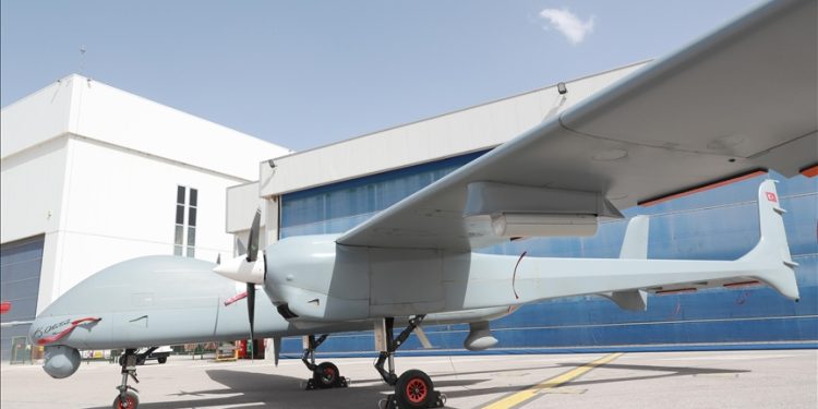 Aksungur İHA’ya baz istasyonu entegre edildi