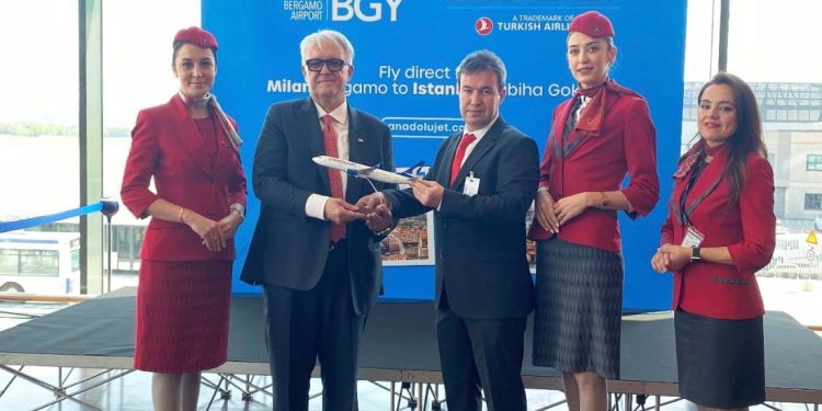 AnadoluJet, Sabiha Gökçen’nden Milano Bergamo uçuşlarına başladı
